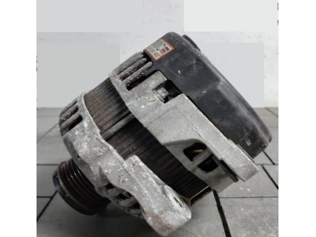 bontott KIA SORENTO Generátor