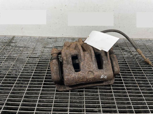 bontott KIA SORENTO Jobb első Féknyereg Munkahengerrel