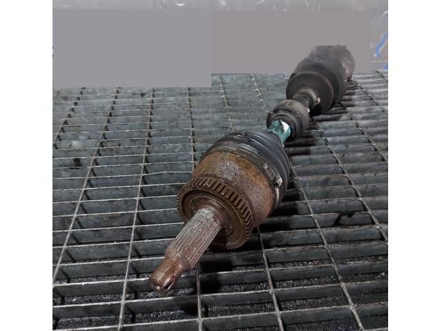 bontott KIA SORENTO Jobb Féltengely