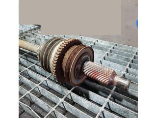 bontott KIA SORENTO Jobb hátsó Féltengely