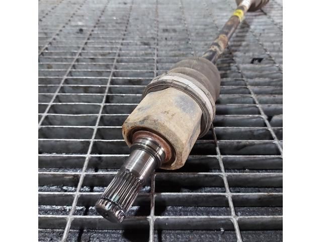 bontott KIA SORENTO Jobb hátsó Féltengely