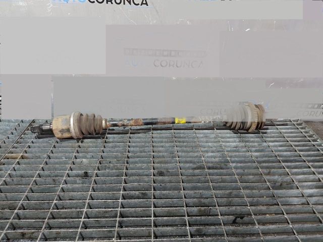 bontott KIA SORENTO Jobb hátsó Féltengely