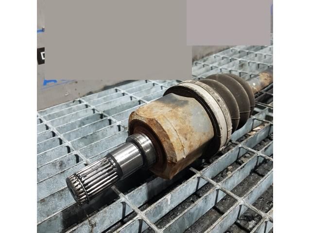 bontott KIA SORENTO Jobb hátsó Féltengely