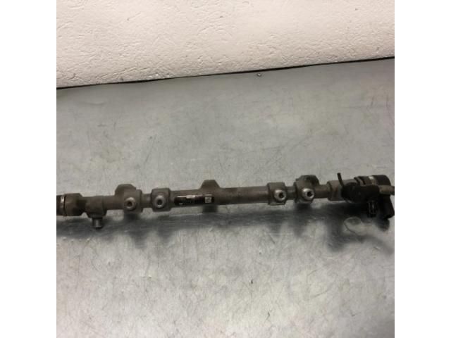 bontott KIA SORENTO Közösnyomócső