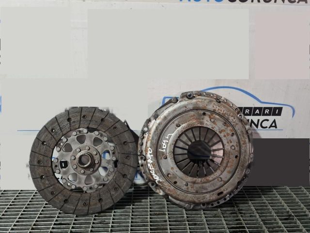 bontott KIA SORENTO Kuplung Szett (Szerkezet, Tárcsa)