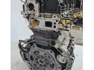 bontott KIA SORENTO Motor (Fűzött blokk hengerfejjel)