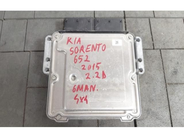 bontott KIA SORENTO Motorvezérlő
