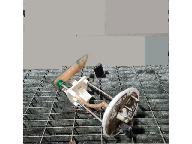 bontott KIA SORENTO Üzemanyagszint Jeladó