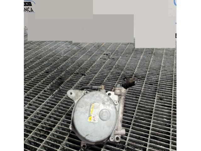 bontott KIA SORENTO Vákumpumpa