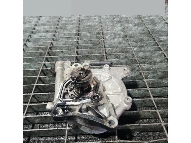 bontott KIA SORENTO Vákumpumpa