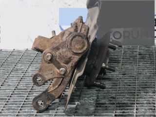 bontott KIA SORENTO Bal első Csonkállvány