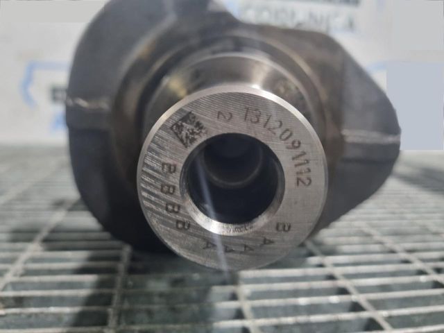 bontott KIA SORENTO Főtengely (Magában)