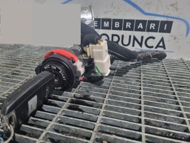 bontott KIA SORENTO Gyújtáskapcsoló