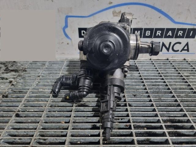 bontott KIA SORENTO Nagynyomású Szivattyú