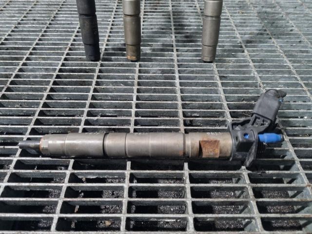 bontott KIA SORENTO Porlasztó (1 db)