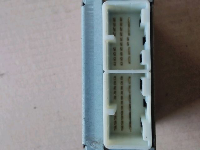 bontott KIA SORENTO Automata Váltó Elektronika