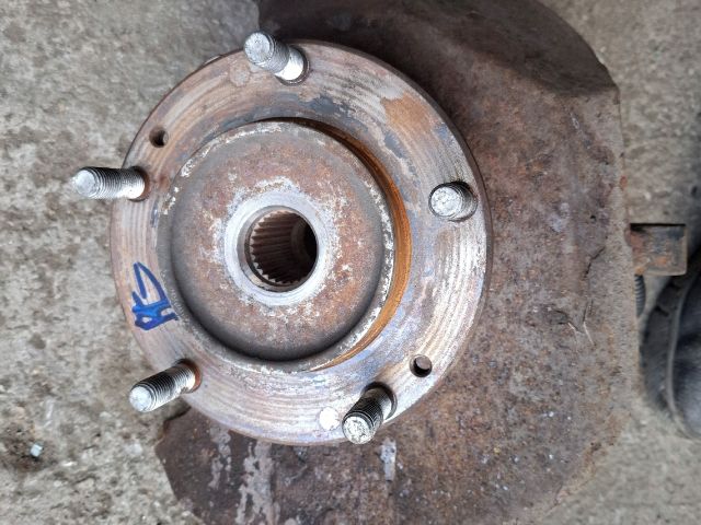 bontott KIA SORENTO Bal első Csonkállvány Kerékaggyal