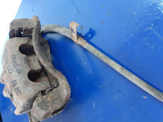 bontott KIA SORENTO Bal első Féknyereg Munkahengerrel