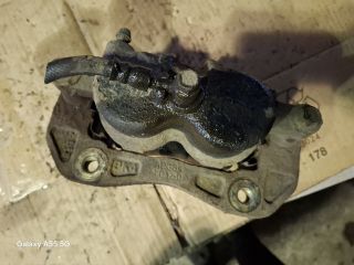 bontott KIA SORENTO Bal első Féknyereg Munkahengerrel