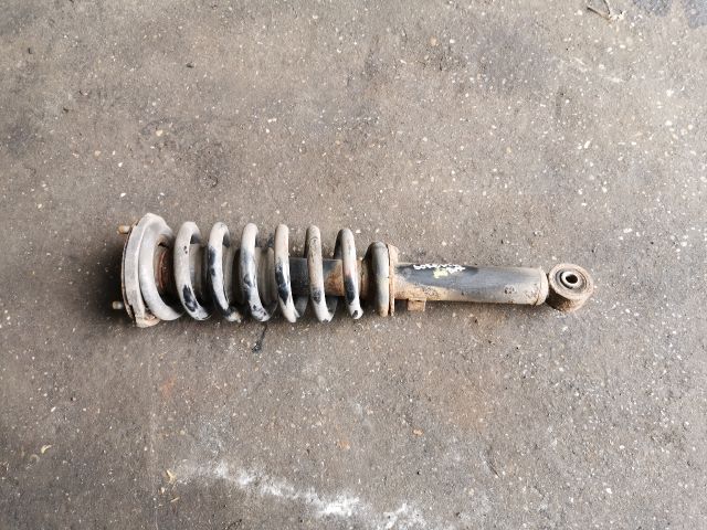 bontott KIA SORENTO Bal első Gólyaláb (Lengécsillapító, Rugó)