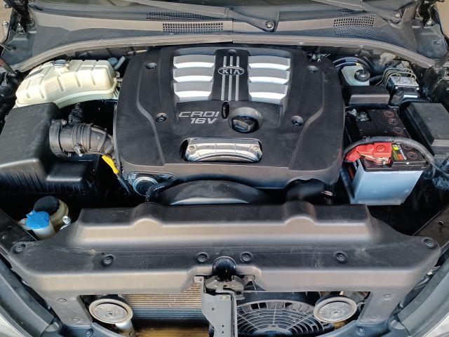 bontott KIA SORENTO Bal első Gólyaláb (Lengécsillapító, Rugó)