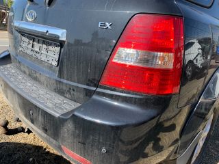bontott KIA SORENTO Bal első Gólyaláb (Lengécsillapító, Rugó)