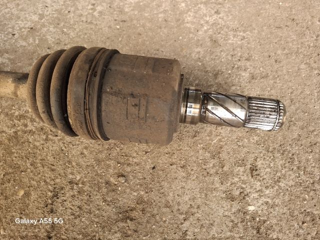 bontott KIA SORENTO Bal Féltengely