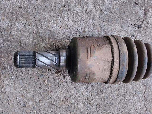 bontott KIA SORENTO Bal Féltengely