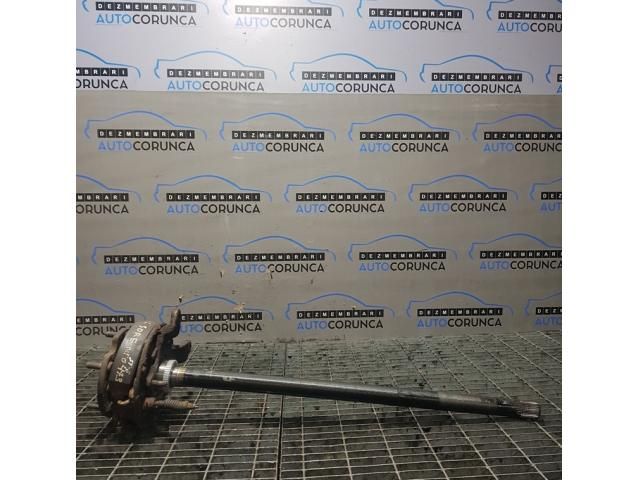 bontott KIA SORENTO Bal hátsó Csonkállvány