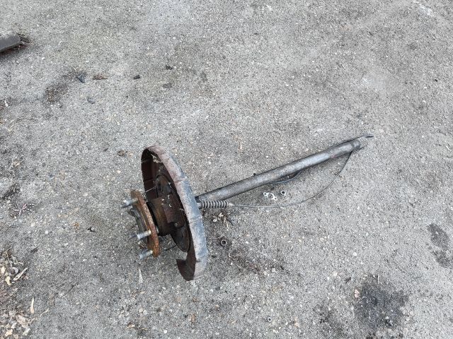 bontott KIA SORENTO Bal hátsó Féltengely