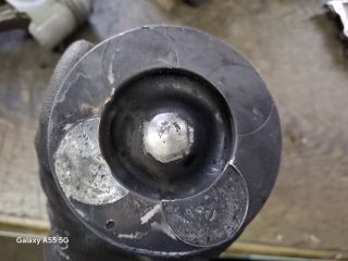 bontott KIA SORENTO Dugattyú és Hajtókar