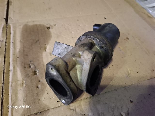 bontott KIA SORENTO EGR / AGR Szelep