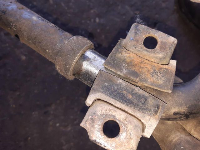 bontott KIA SORENTO Első Vízszintes Stabilizátor Rúd