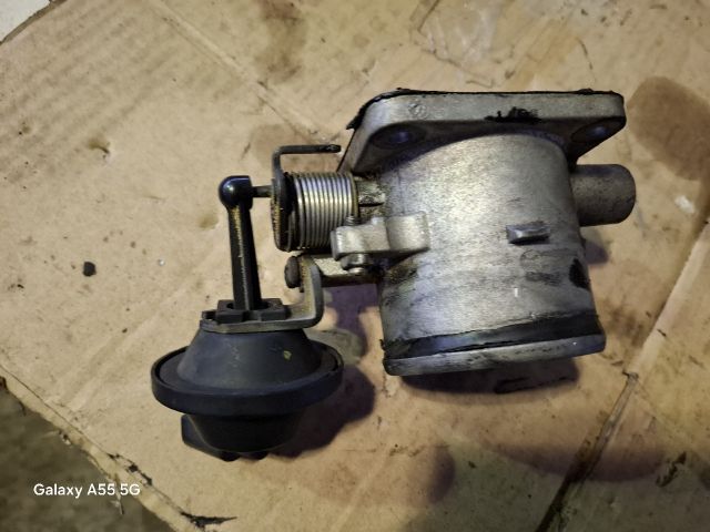 bontott KIA SORENTO Fojtószelep (Mechanikus)