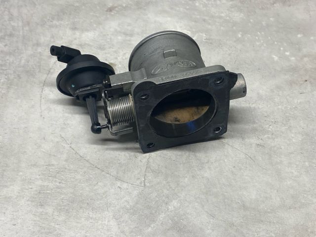 bontott KIA SORENTO Fojtószelep (Mechanikus)