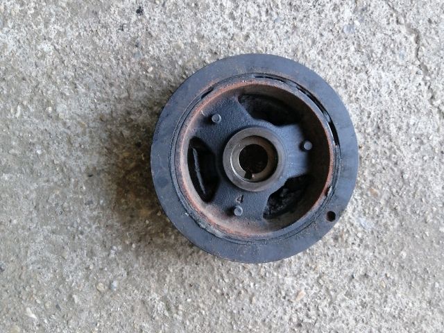 bontott KIA SORENTO Főtengely Szíjtárcsa