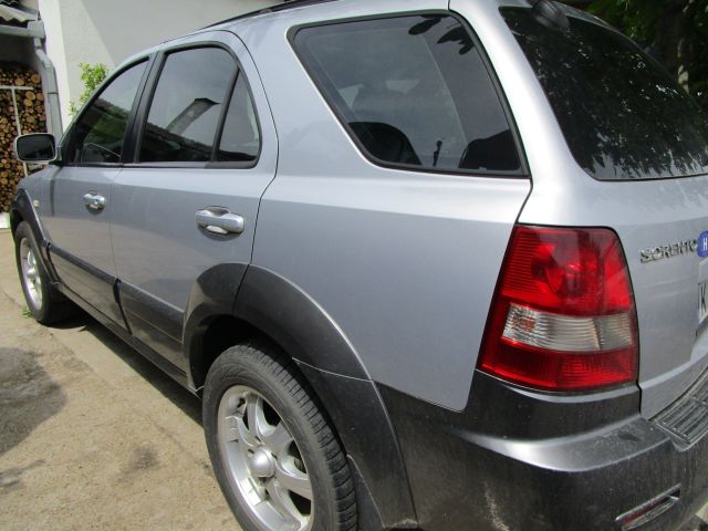 bontott KIA SORENTO Gáz Bowden