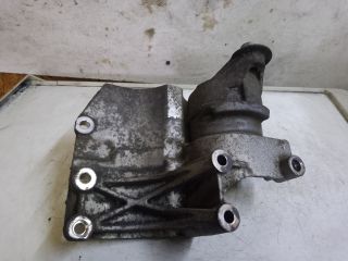 bontott KIA SORENTO Generátor Tartó Bak