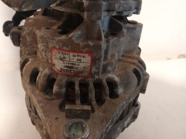 bontott KIA SORENTO Generátor