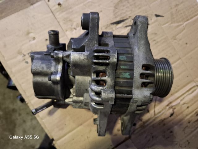 bontott KIA SORENTO Generátor