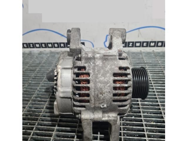 bontott KIA SORENTO Generátor