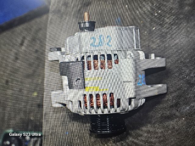 bontott KIA SORENTO Generátor