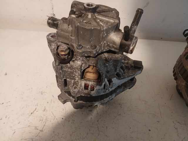 bontott KIA SORENTO Generátor