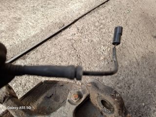 bontott KIA SORENTO Jobb első Csonkállvány Kerékaggyal