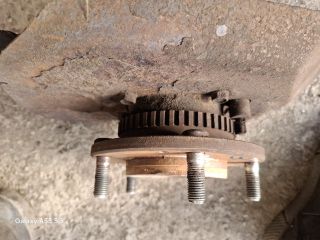 bontott KIA SORENTO Jobb első Csonkállvány Kerékaggyal