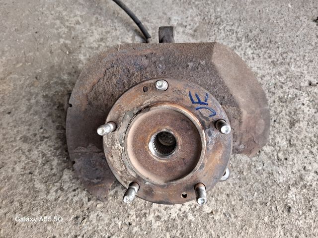 bontott KIA SORENTO Jobb első Csonkállvány Kerékaggyal