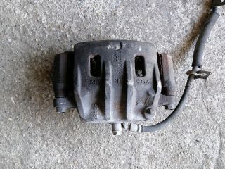 bontott KIA SORENTO Jobb első Féknyereg Munkahengerrel