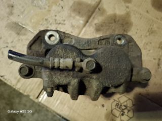 bontott KIA SORENTO Jobb első Féknyereg Munkahengerrel