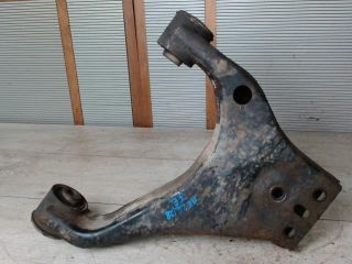 bontott KIA SORENTO Jobb első Lengőkar