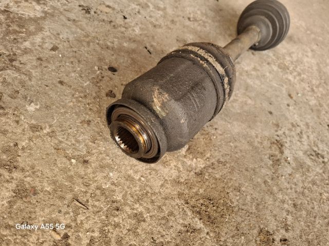 bontott KIA SORENTO Jobb Féltengely